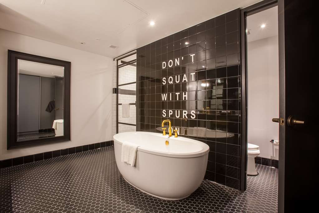 The George, By Valencia Hotel Collection College Station Szoba fotó